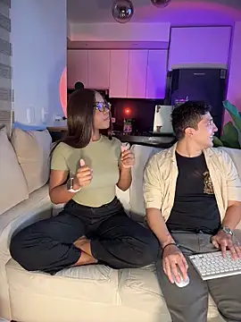 tiana nave online show from March 25, 2026, 2:28 am