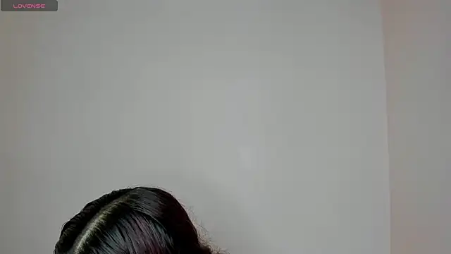 KIMAPRIL online show from October 29, 2025, 8:10 pm