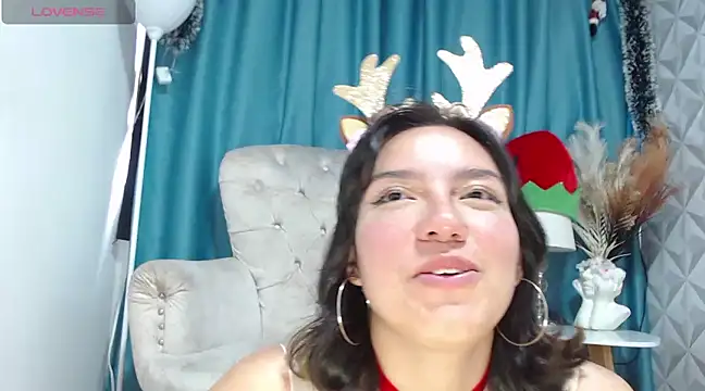 salome Queenx online show from December 12, 2024, 3:48 pm