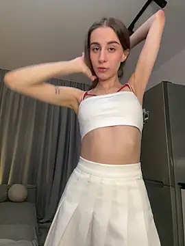 Snapshot of HellPeach chatting on December 16, 2024, 6:49 pm HellPeach online show from December 16, 2024, 6:49 pm