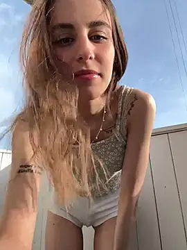 Snapshot of HellPeach chatting on March 15, 2025, 1:40 pm HellPeach online show from March 15, 2025, 1:40 pm