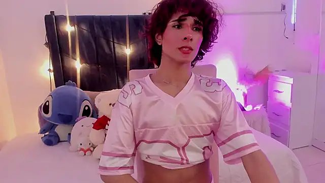 CamiloDoumit online show from January 22, 2025, 10:07 am