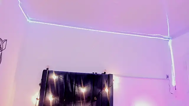 CamiloDoumit online show from February 3, 2025, 5:03 pm