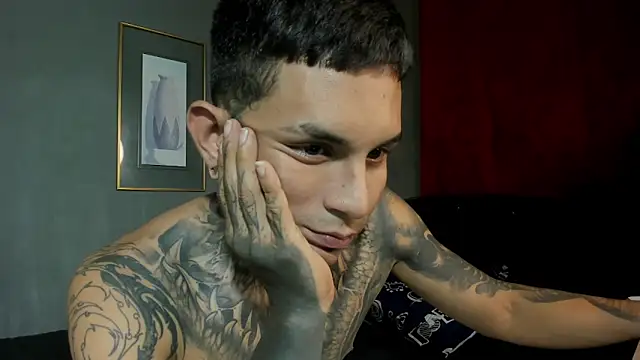 Travistanner 28 online show from February 15, 2026, 4:36 pm