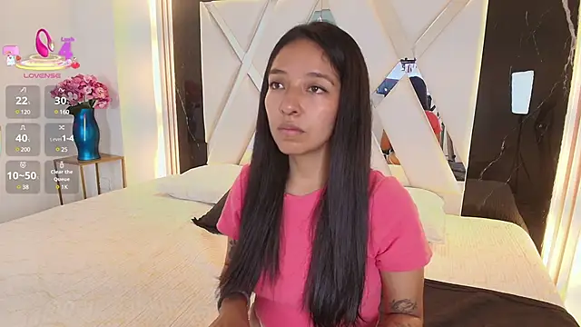 Valery wang online show from March 1, 2025, 12:01 pm