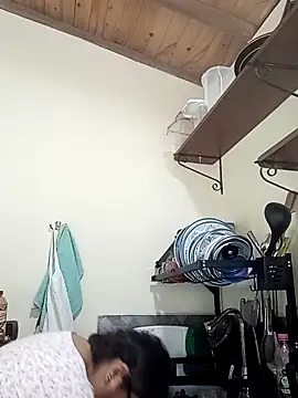 Snapshot of florecita69 chatting on February 26, 2025, 4:03 pm florecita69 online show from February 26, 2025, 4:03 pm