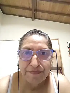 Snapshot of florecita69 chatting on November 7, 2025, 2:17 pm florecita69 online show from November 7, 2025, 2:17 pm