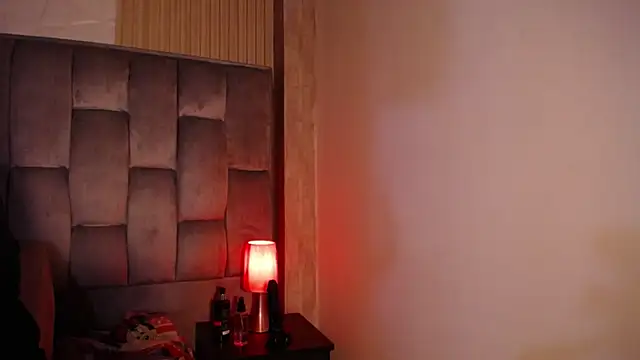 kittyhouse hs online show from February 6, 2025, 2:22 am