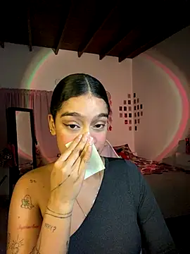 Snapshot of Arteatenea__ chatting on November 26, 2025, 3:40 am Arteatenea online show from November 26, 2025, 3:40 am