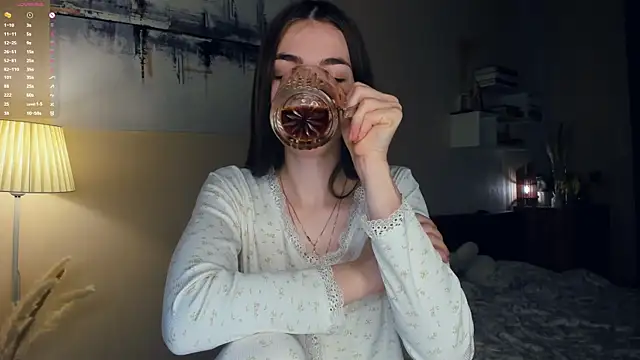 Snapshot of MaryJacksoon chatting on February 15, 2026, 7:51 am MaryJacksoon online show from February 15, 2026, 7:51 am