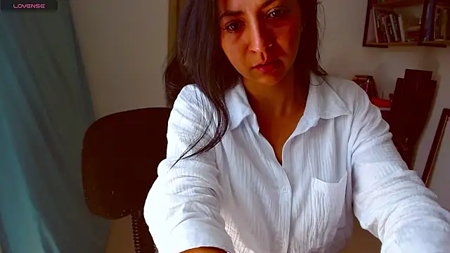 Snapshot of mariamulata chatting on January 9, 2025, 5:54 pm mariamulata online show from January 9, 2025, 5:54 pm