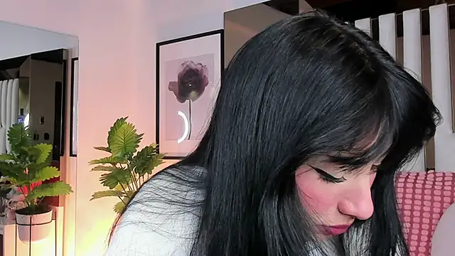 Kitty Eliffe online show from October 29, 2025, 10:55 pm