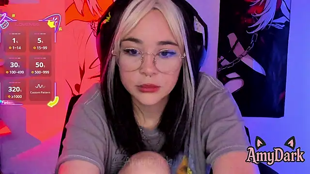  AmyDark online show from April 7, 2026, 5:02 pm