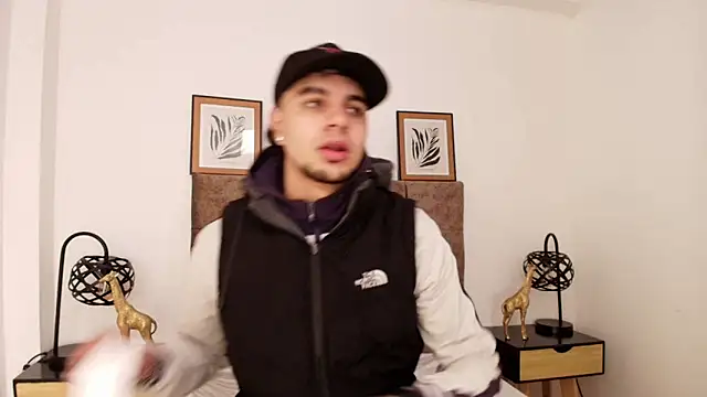 Amadeo Wild online show from January 31, 2025, 3:22 pm