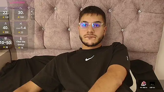 Amadeo Wild online show from October 26, 2025, 4:18 am