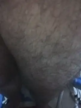 Snapshot of Leocesar37 chatting on March 22, 2026, 4:05 am Leocesar37 online show from March 22, 2026, 4:05 am