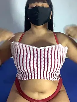 Snapshot of Jeroliee_viyana chatting on June 4, 2026, 3:45 am Jeroliee viyana online show from June 4, 2026, 3:45 am
