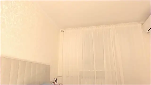 Snapshot of cherry_misaki chatting on February 3, 2025, 4:41 pm cherry misaki online show from February 3, 2025, 4:41 pm