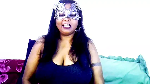 Mysterylady143 online show from June 25, 2026, 6:12 pm