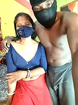 indiancouple09 online show from April 3, 2026, 10:52 pm