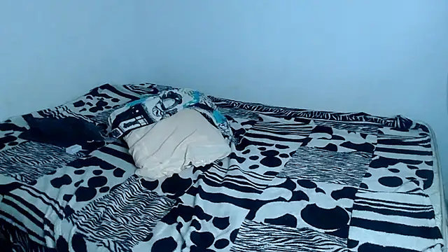 Snapshot of freddy_romas chatting on February 25, 2025, 12:58 am freddy romas online show from February 25, 2025, 12:58 am