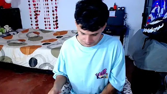 freddy romas online show from April 18, 2026, 12:20 pm