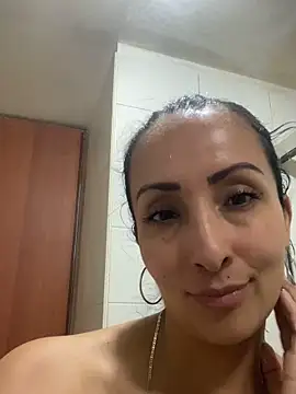 yaralyminjo2 online show from January 21, 2025, 12:25 am