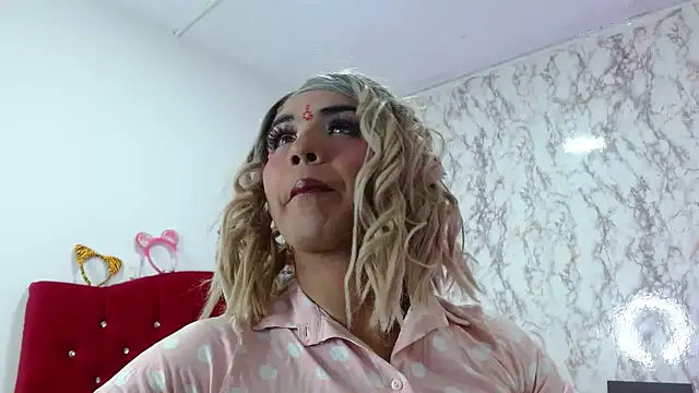 Snapshot of AlexaFontana chatting on March 3, 2026, 8:26 pm AlexaFontana online show from March 3, 2026, 8:26 pm