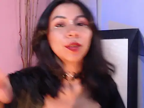 Snapshot of selene_gils chatting on September 29, 2025, 12:05 am selene gils online show from September 29, 2025, 12:05 am