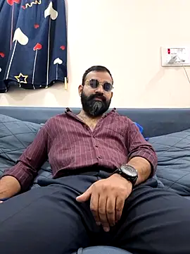 Fun Guuy online show from January 8, 2026, 4:04 am