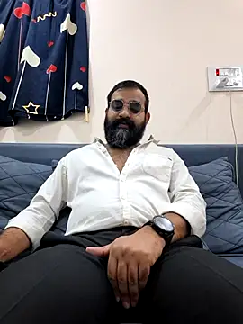 Fun Guuy online show from February 6, 2026, 2:27 am