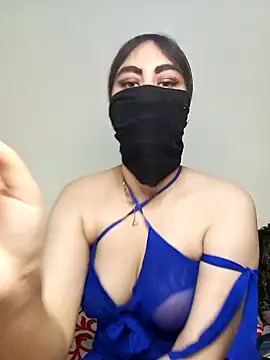 Snapshot of Lalou chatting on December 31, 2024, 1:30 pm Lalou online show from December 31, 2024, 1:30 pm