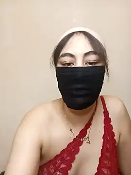 Snapshot of Lalou chatting on February 1, 2025, 9:32 am Lalou online show from February 1, 2025, 9:32 am