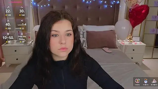 Jenna Adams  online show from February 17, 2025, 11:53 pm