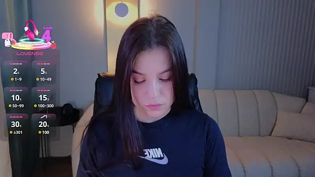 Jenna Adams  online show from March 22, 2025, 12:49 am