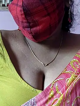 mallu-sumi online show from November 8, 2025, 5:18 am