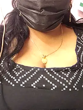 mallu-sumi online show from March 1, 2026, 9:00 am