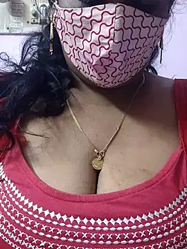 Snapshot of mallu-sumi chatting on July 24, 2026, 12:36 pm mallu-sumi online show from July 24, 2026, 12:36 pm