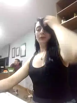 Snapshot of amellie_ros chatting on December 6, 2024, 11:14 pm amellie ros online show from December 6, 2024, 11:14 pm