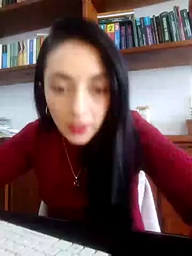 Snapshot of amellie_ros chatting on December 11, 2024, 1:39 pm amellie ros online show from December 11, 2024, 1:39 pm