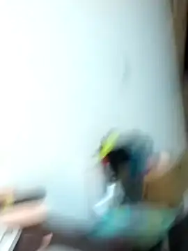 Snapshot of amellie_ros chatting on February 1, 2025, 9:32 am amellie ros online show from February 1, 2025, 9:32 am