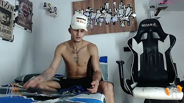 Friendsofeverything  online show from March 14, 2026, 11:43 pm