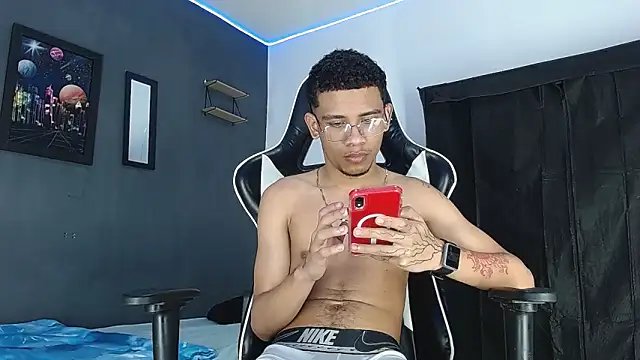 Romancartier 1 online show from December 28, 2024, 3:47 am