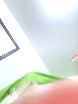 stivevv online show from April 18, 2026, 7:07 pm