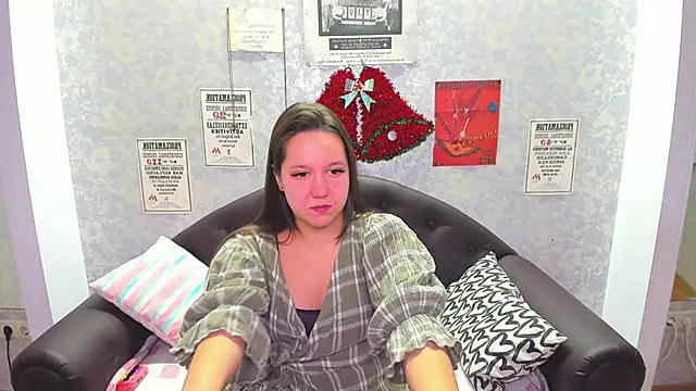 Mira Karter online show from December 25, 2024, 2:03 am