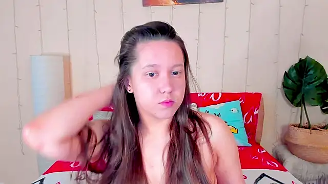 Mira Karter online show from July 16, 2026, 3:12 am