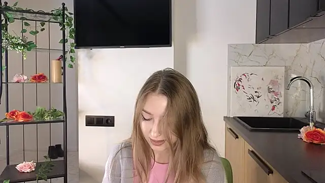 Snapshot of BreckAngwin chatting on March 5, 2025, 5:07 am BreckAngwin online show from March 5, 2025, 5:07 am