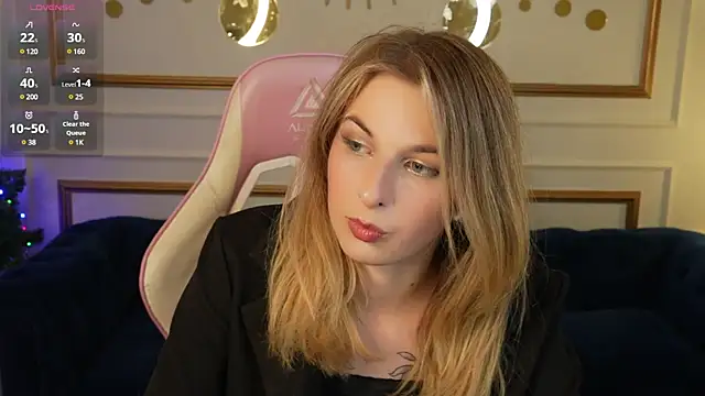 Snapshot of Inessa_Song chatting on December 13, 2024, 4:27 pm Inessa Song online show from December 13, 2024, 4:27 pm