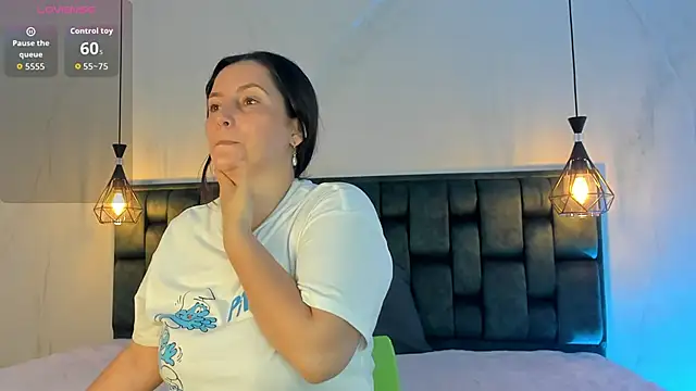 angelswets online show from October 30, 2025, 2:29 pm