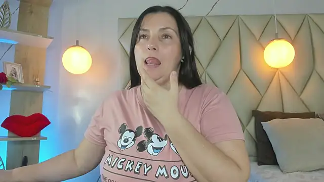 angelswets online show from April 1, 2026, 2:03 pm